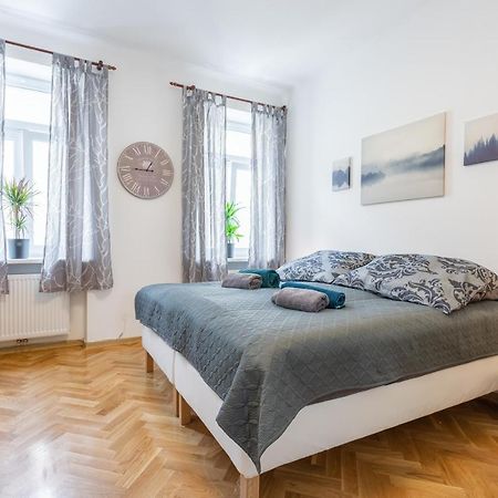 Revliving Apartments Eggenburg Luaran gambar